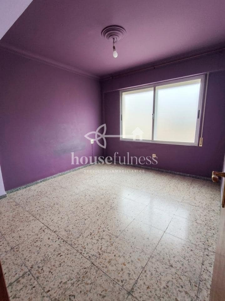 3 soverom Leilighet til salgs i Ferrol - € 70 000 (Ref: 9978395)