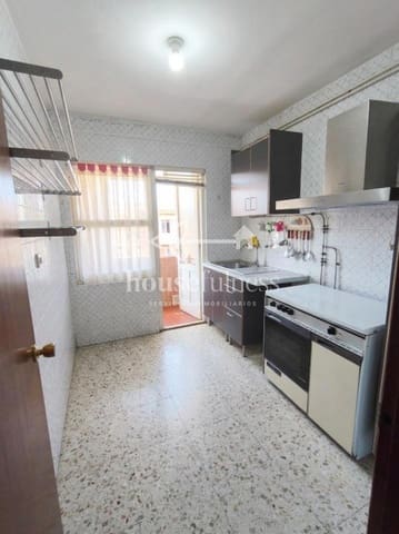 3 soverom Leilighet til salgs i Ferrol - € 70 000 (Ref: 9978395)