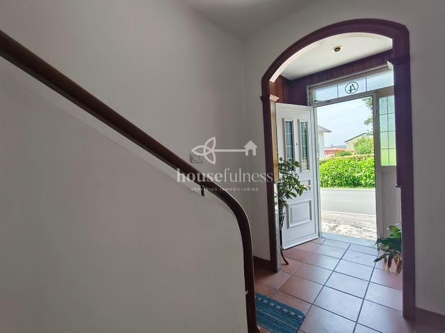 8 soverom Hus til salgs i Narón - € 345 000 (Ref: 9984423)