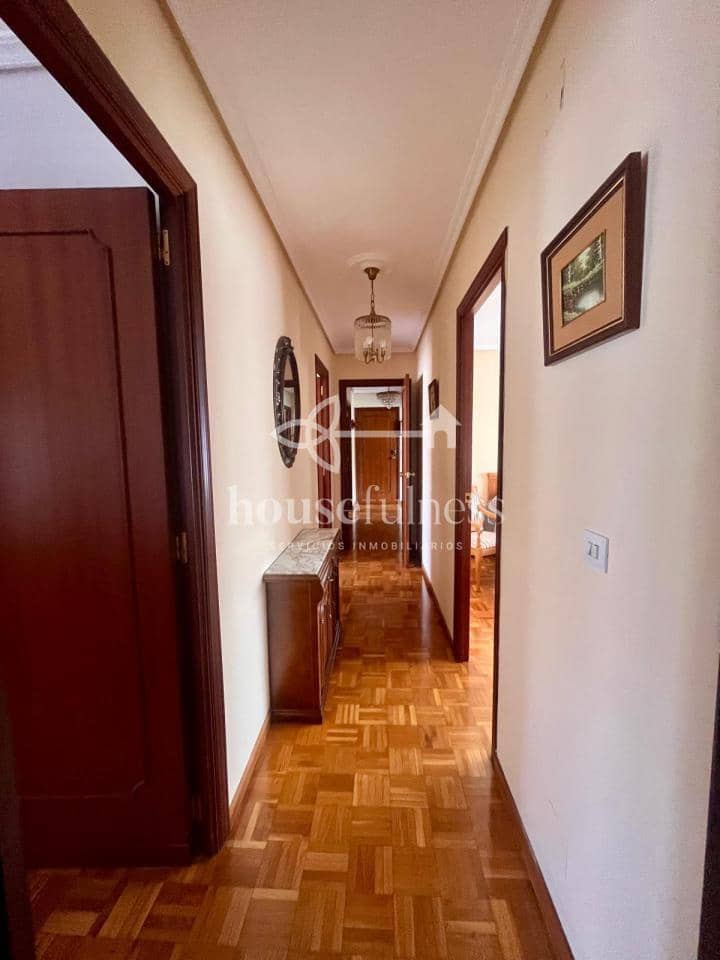 3 camera da letto Appartamento da affittare in Ferrol - 625 € (Rif: 9993854)