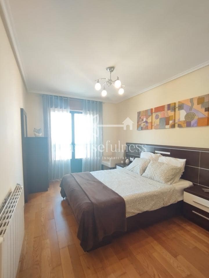 Piso de 2 habitaciones en Ares en venta con garaje - 180.000 € (Ref: 9993855)