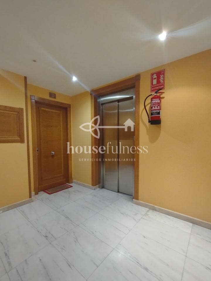 Piso de 2 habitaciones en Ares en venta con garaje - 180.000 € (Ref: 9993855)