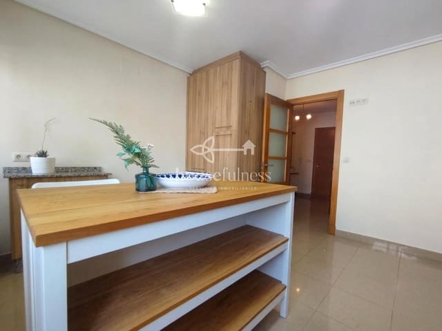 2 soverom Leilighet til salgs i Ares med garasje - € 180 000 (Ref: 9993855)
