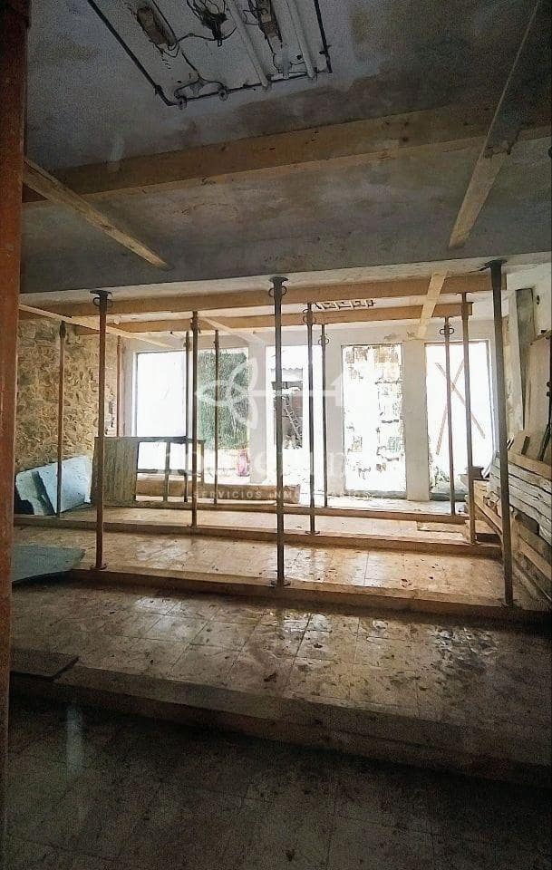 Leilighet til salgs i Ferrol - € 135 000 (Ref: 9998008)