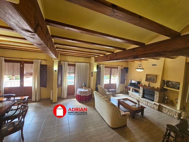 6 camera da letto Villa in vendita in La Vall d'Uixó con garage - 300.000 € (Rif: 9057955)