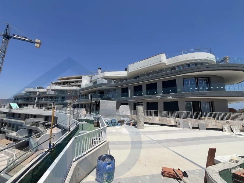 Apartamento de 2 habitaciones en Aguilas en venta con piscina garaje - 323.000 € (Ref: 6950112)