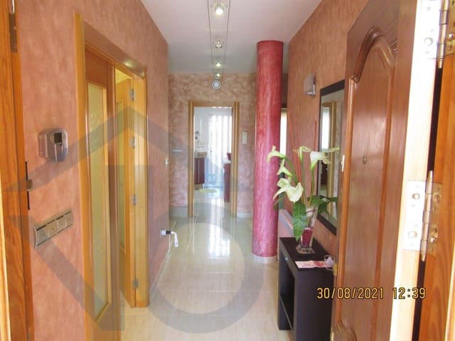 4 bedroom Townhouse for sale in Pulpí with garage - € 220,000 (Ref: 6950139)