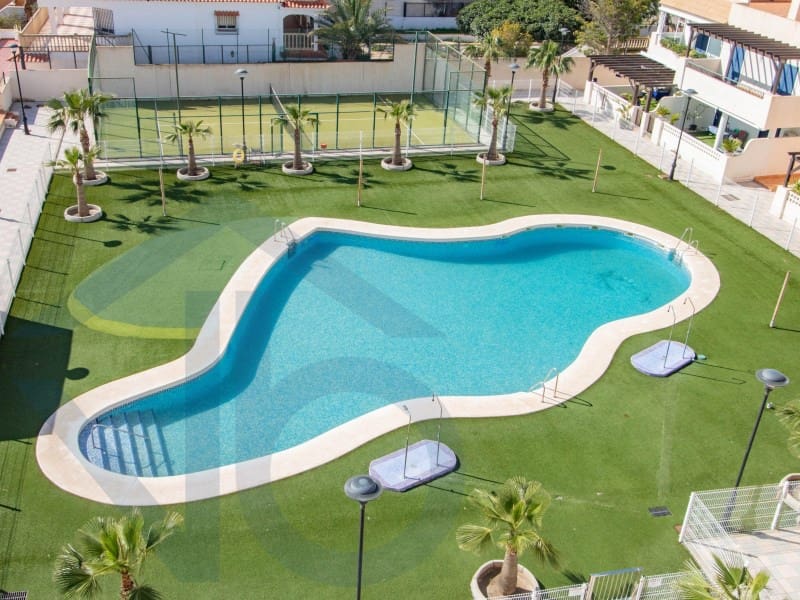 2 sovrum Lägenhet till salu i Cuevas del Almanzora med pool garage - 225 000 € (Ref: 7777993)