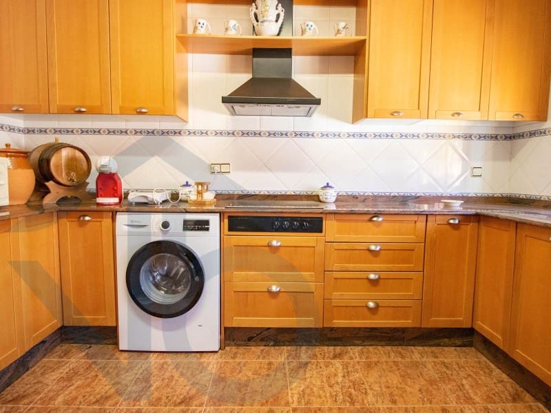 4 bedroom Villa for sale in San Juan de los Terreros with garage - € 330,000 (Ref: 7899726)