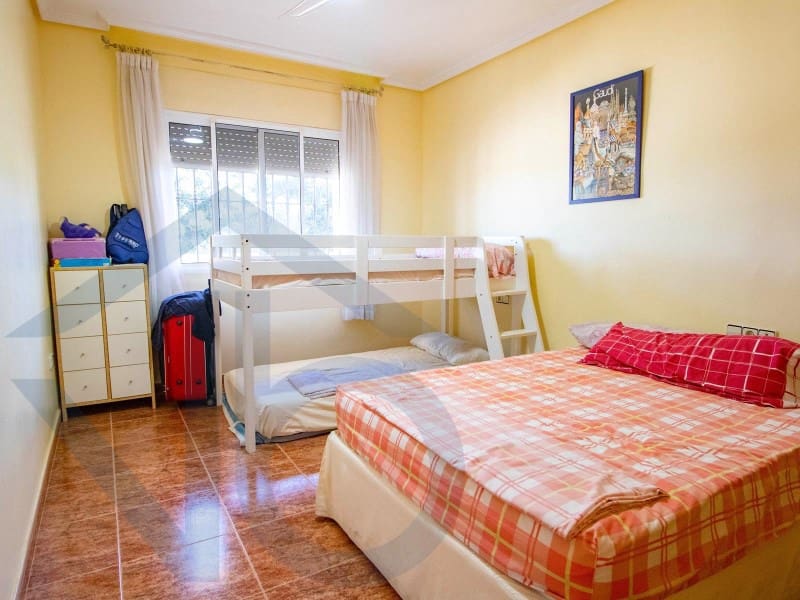 4 bedroom Villa for sale in San Juan de los Terreros with garage - € 330,000 (Ref: 7899726)