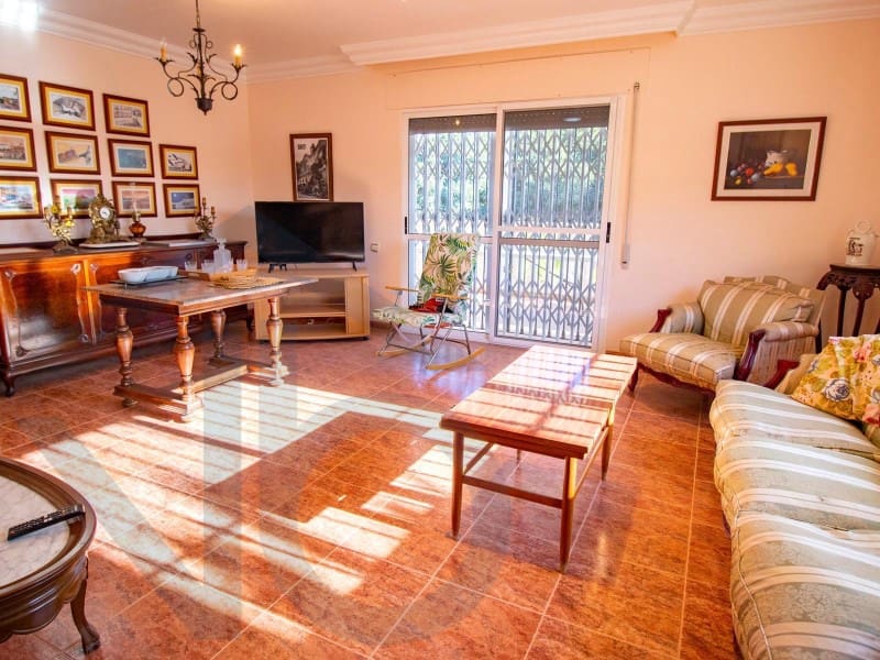 4 bedroom Villa for sale in San Juan de los Terreros with garage - € 330,000 (Ref: 7899726)