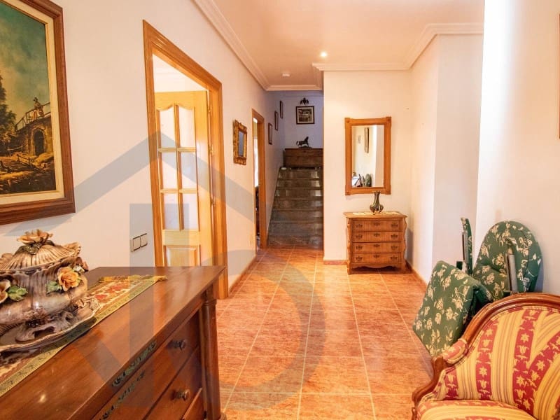 4 bedroom Villa for sale in San Juan de los Terreros with garage - € 330,000 (Ref: 7899726)