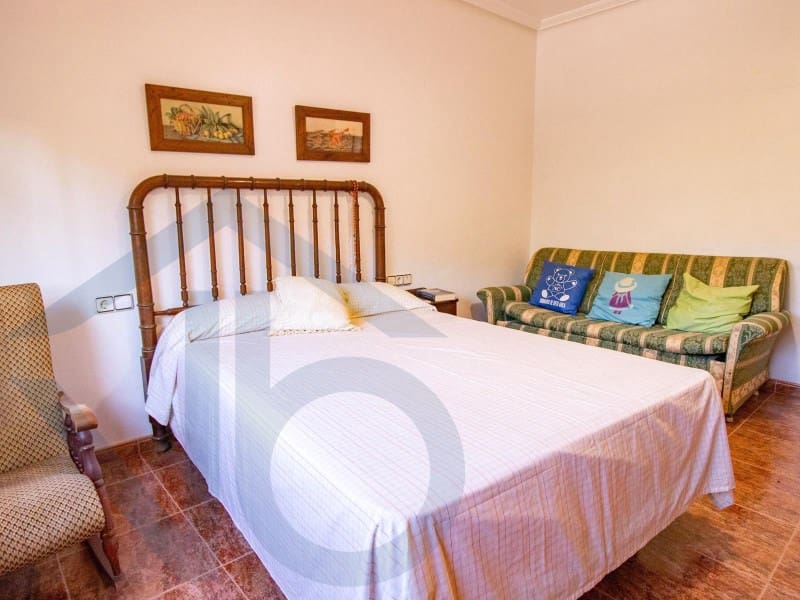 4 bedroom Villa for sale in San Juan de los Terreros with garage - € 330,000 (Ref: 7899726)