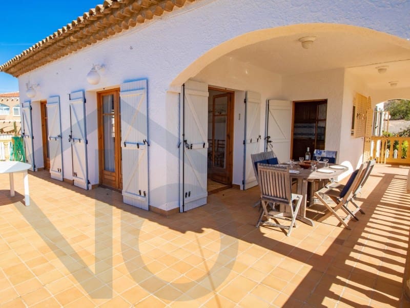 4 Zimmer Ferienvilla in San Juan de los Terreros mit Garage - 315 € (Ref: 8298307)