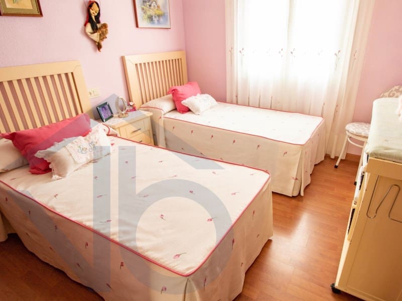 3 soverom Leilighet til salgs i San Juan de los Terreros med svømmebasseng garasje - € 325 000 (Ref: 8324789)