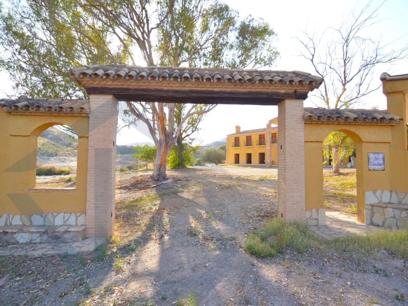 3 soveværelse Finca/Landehus til salg i Aguilas - € 800.000 (Ref: 8602196)