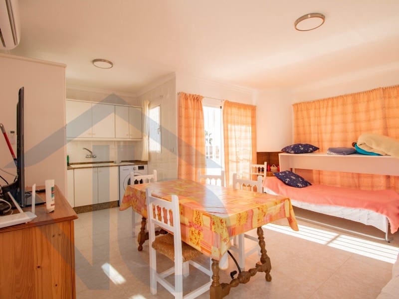 2 quarto Bungalow para arrendamento para férias em San Juan de los Terreros com Garagem - 100 € (Ref: 8764409)