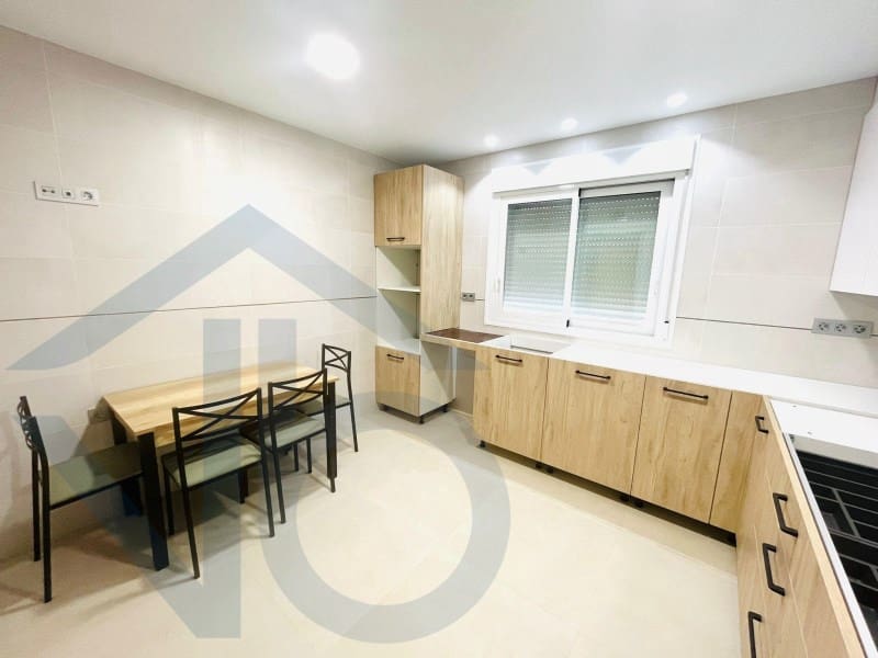 5 sypialnia Willa na sprzedaż w Puerto Lumbreras - 340 000 € (Ref: 8773989)