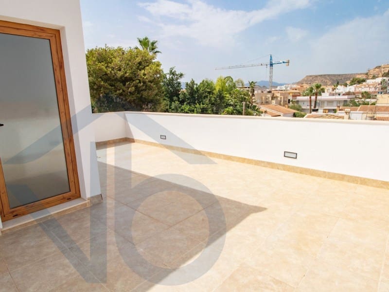 6 slaapkamer Villa te koop in San Juan de los Terreros met zwembad garage - € 849.000 (Ref: 8810332)