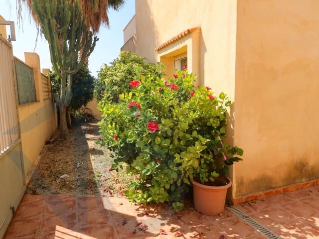 3 soveværelse Lejlighed til leje i San Juan de los Terreros, Pulpí - € 610 (Ref: 9141580)