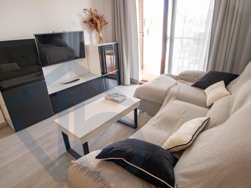 2 soveværelse Lejlighed til leje i San Juan de los Terreros med garage - € 800 (Ref: 9218616)