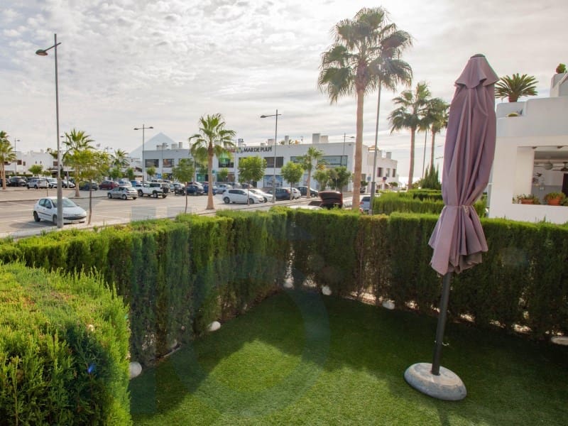 2 soveværelse Lejlighed til leje i San Juan de los Terreros med garage - € 800 (Ref: 9218616)