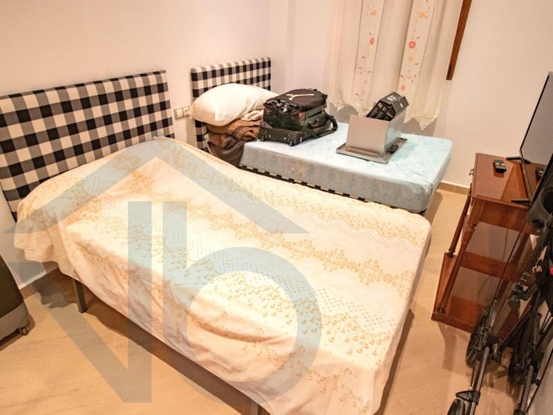 4 bedroom Apartment for sale in San Juan de los Terreros with garage - € 250,000 (Ref: 9285093)