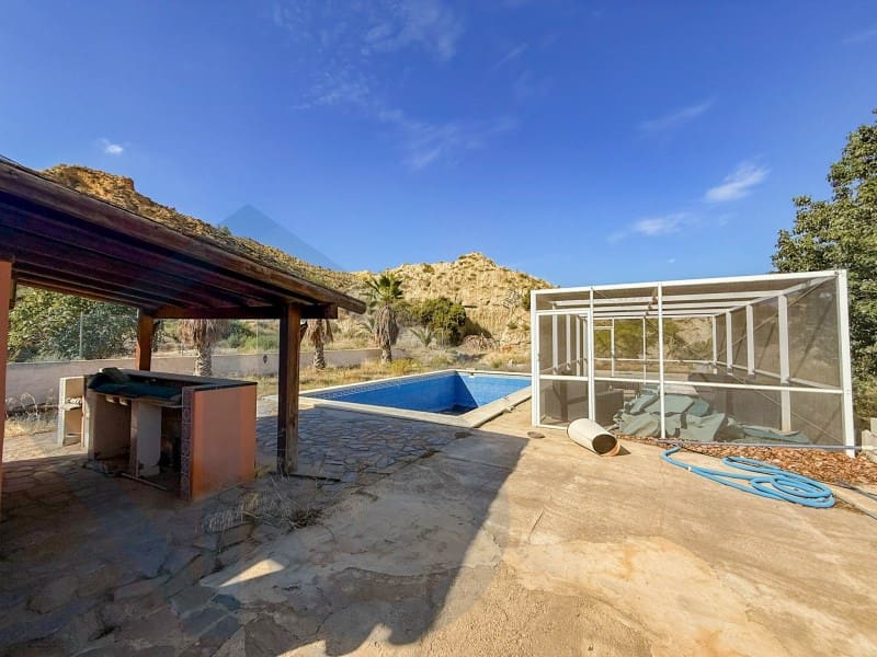 5 slaapkamer Finca/Landhuis te koop in Cuevas del Almanzora - € 180.000 (Ref: 9341186)