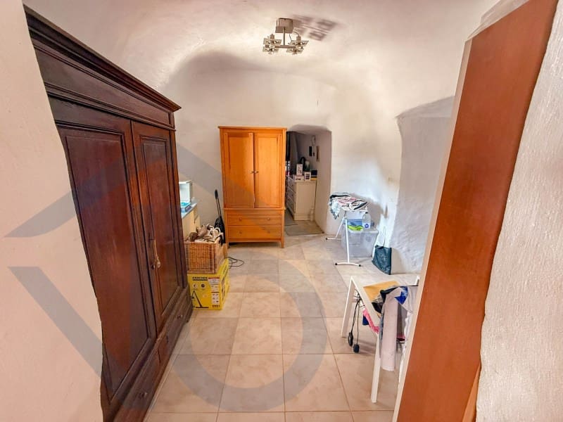 5 slaapkamer Finca/Landhuis te koop in Cuevas del Almanzora - € 180.000 (Ref: 9341186)