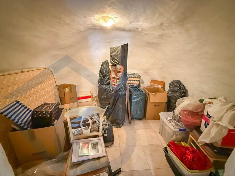 5 slaapkamer Finca/Landhuis te koop in Cuevas del Almanzora - € 180.000 (Ref: 9341186)