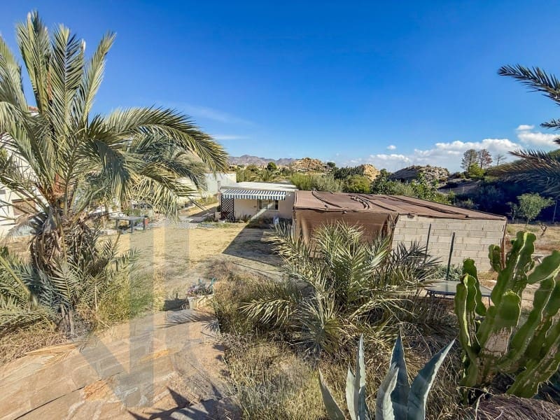 5 slaapkamer Finca/Landhuis te koop in Cuevas del Almanzora - € 180.000 (Ref: 9341186)