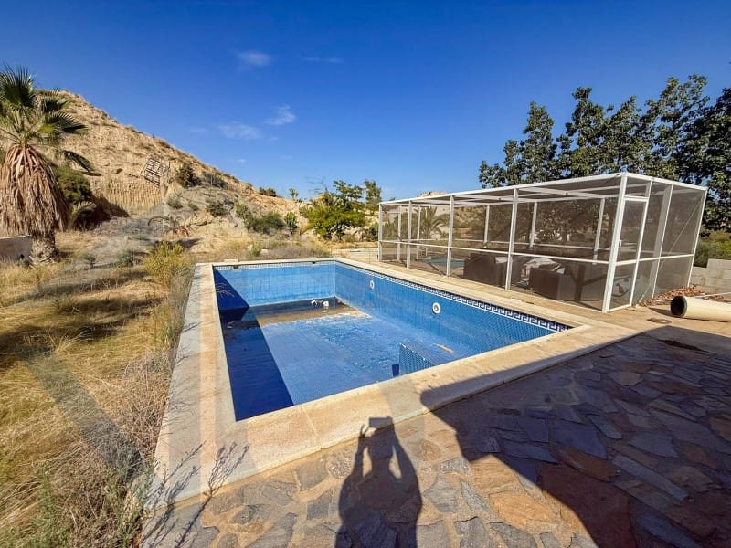 5 slaapkamer Finca/Landhuis te koop in Cuevas del Almanzora - € 180.000 (Ref: 9341186)