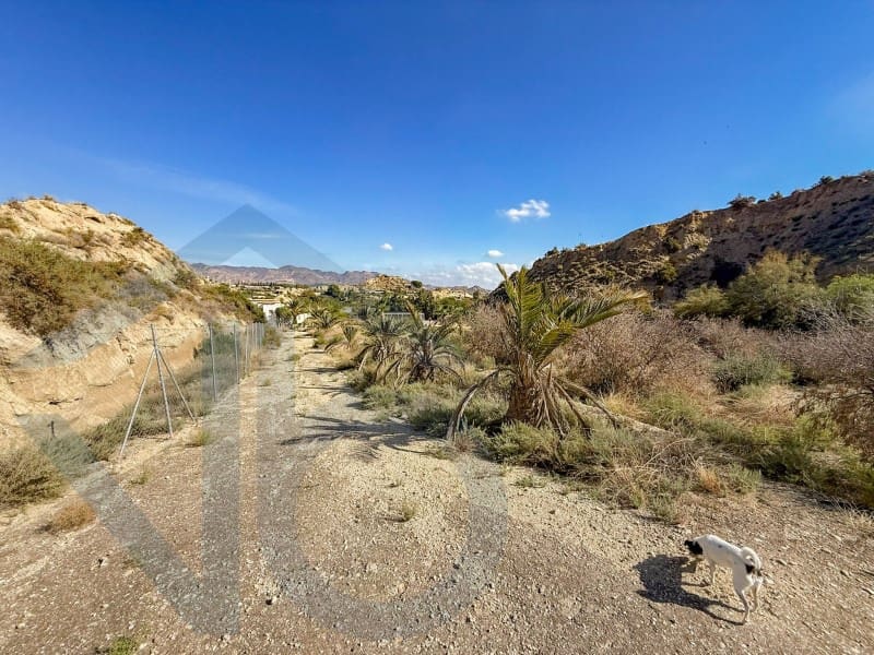 5 slaapkamer Finca/Landhuis te koop in Cuevas del Almanzora - € 180.000 (Ref: 9341186)