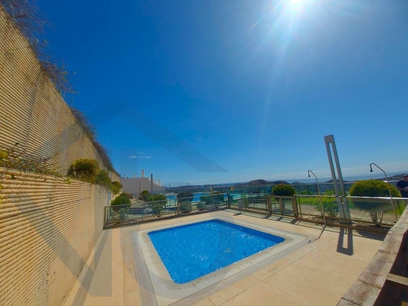 2 makuuhuone Huoneisto myytävänä paikassa San Juan de los Terreros mukana 
autotalli - 235 000 € (Ref: 9414324)