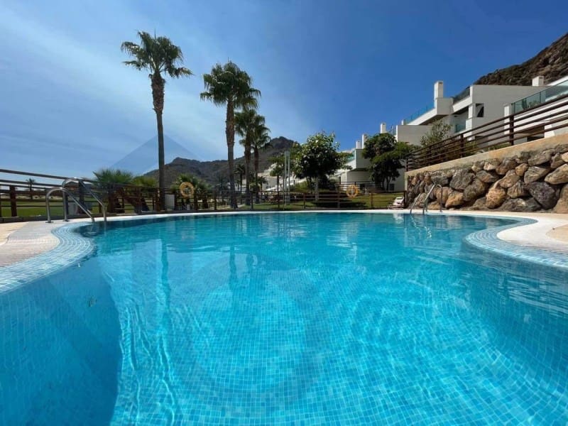 2 makuuhuone Huoneisto myytävänä paikassa San Juan de los Terreros mukana 
autotalli - 235 000 € (Ref: 9414324)