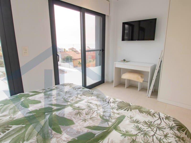 4 slaapkamer Villa te koop in Aguilas - € 570.000 (Ref: 9416240)