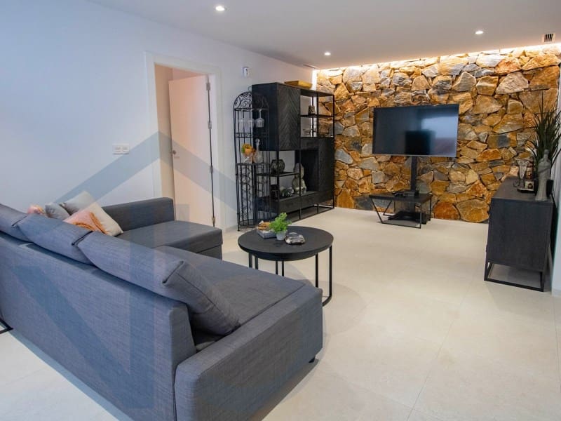 4 slaapkamer Villa te koop in Aguilas - € 570.000 (Ref: 9416240)