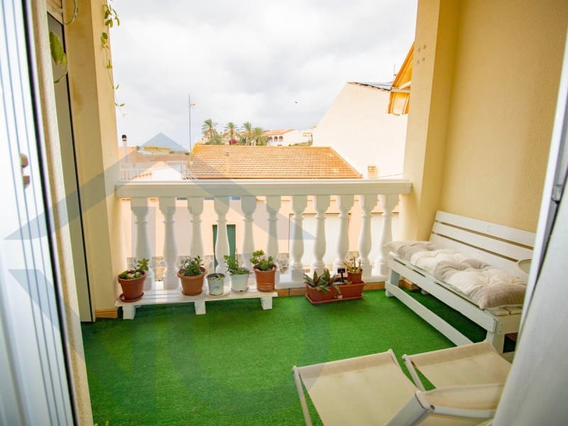 3 chambre Appartement à vendre à Cuevas del Almanzora - 140 000 € (Ref: 9456255)