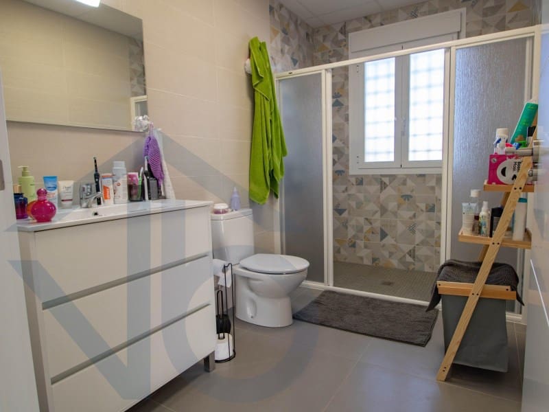 4 makuuhuone Huvila myytävänä paikassa Puerto Lumbreras mukana 
autotalli - 395 000 € (Ref: 9473152)