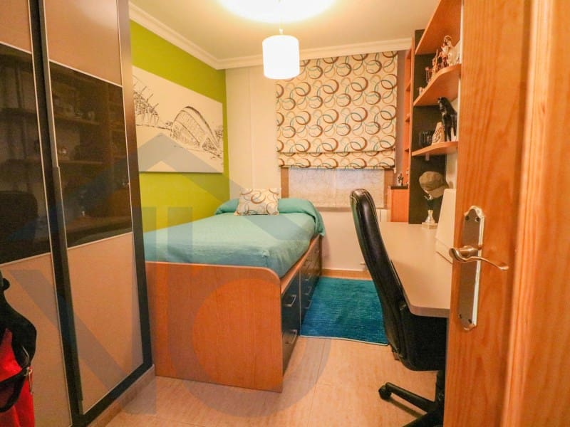 3 bedroom Apartment for sale in Puerto Lumbreras with garage - € 155,000 (Ref: 9482042)