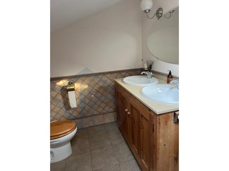 5 bedroom Villa for sale in Aguilas with garage - € 450,000 (Ref: 9637315)