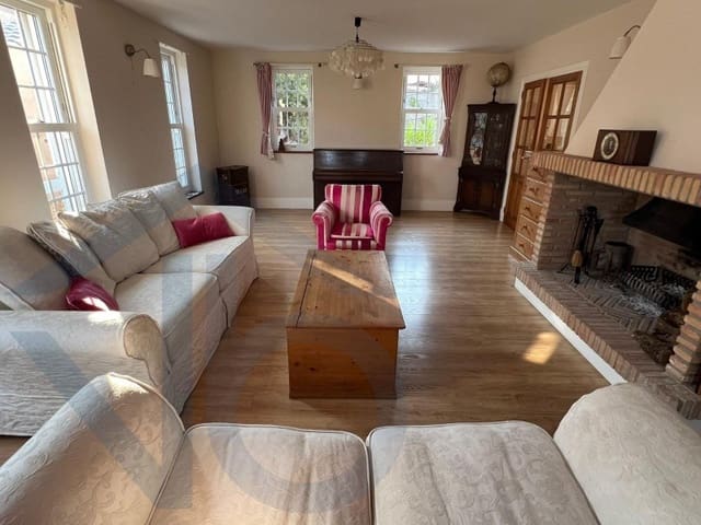 5 bedroom Villa for sale in Las Majadas - Las Molinetas - Labradorcico, Aguilas with garage - € 450,000 (Ref: 9637315)