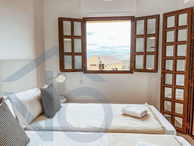 2 slaapkamer Appartement te koop in Cuevas del Almanzora met garage - € 215.000 (Ref: 9659228)