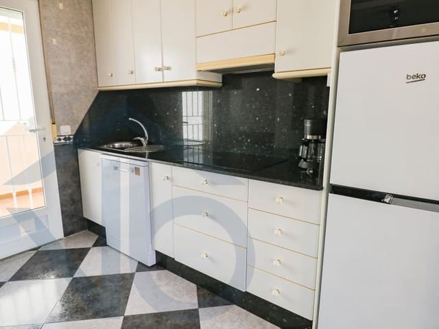 3 makuuhuone Huvila myytävänä paikassa San Juan de los Terreros, Pulpí mukana 
autotalli - 320 000 € (Ref: 9735398)