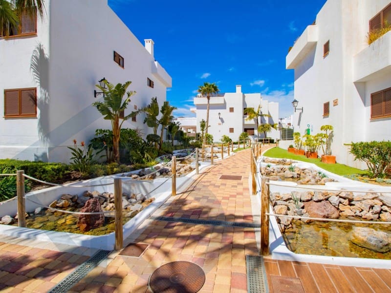 2 bedroom Apartment for sale in San Juan de los Terreros with garage - € 275,000 (Ref: 9747759)