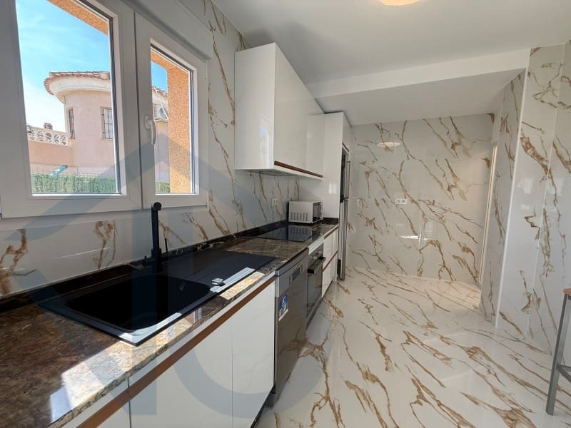 Willa na sprzedaż w San Juan de los Terreros - 397 000 € (Ref: 9788269)