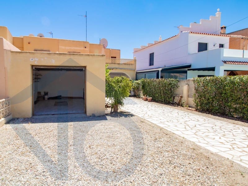3 slaapkamer Villa te koop in San Juan de los Terreros met garage - € 280.000 (Ref: 9865024)