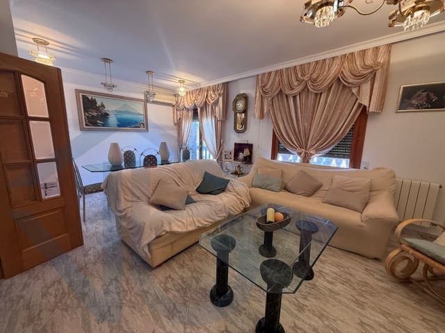 4 sovrum Lägenhet till salu i Almendricos, Lorca med garage - 250 000 € (Ref: 9868449)