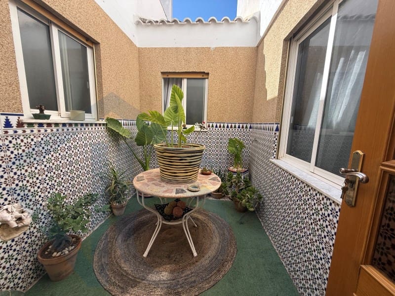4 sovrum Lägenhet till salu i Almendricos med garage - 250 000 € (Ref: 9868449)