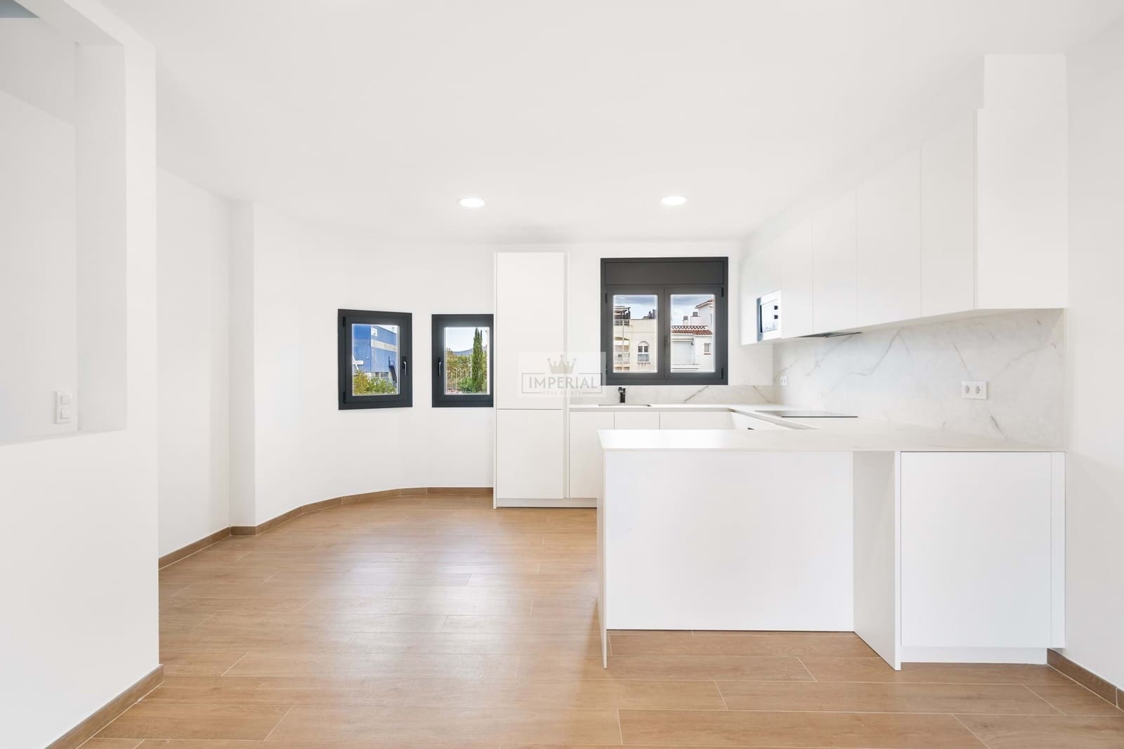 4 soverom Hus til salgs i Empuriabrava med garasje - € 639 000 (Ref: 9111617)